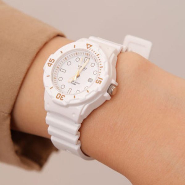 ساعت کاسیو مدل CASIO -LRW-200H-7E2