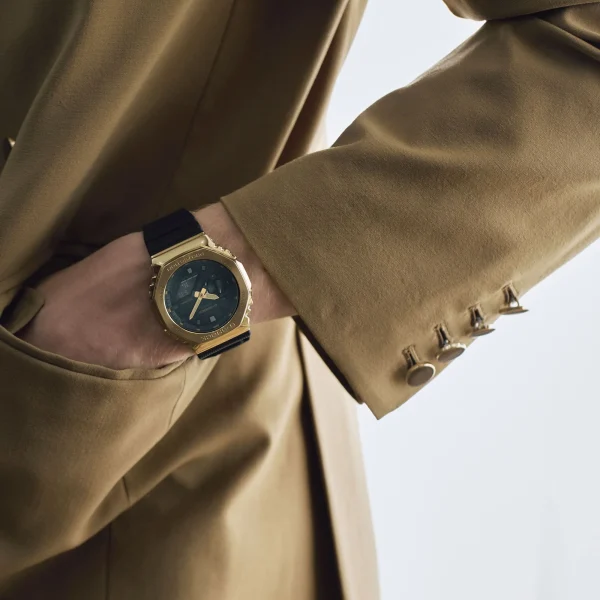 ساعت مچی اسپرت جی شاک کاسیو مدل G-SHOCK GM-2100G-1A9DR