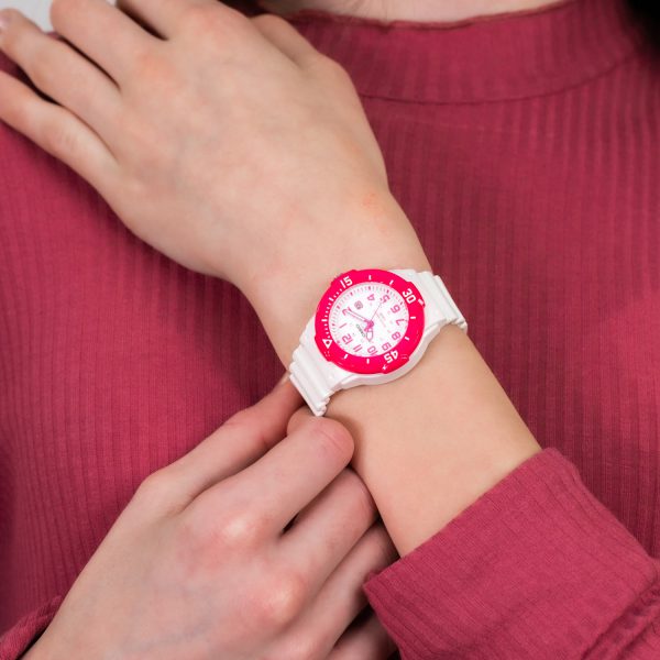 ساعت کاسیو مدل CASIO -LRW-200H-4B