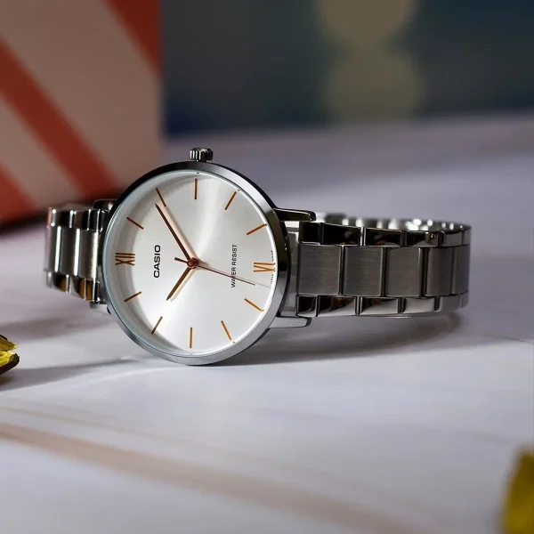 ساعت مچی زنانه کاسیو مدل CASIO LTP-VT01D-7B