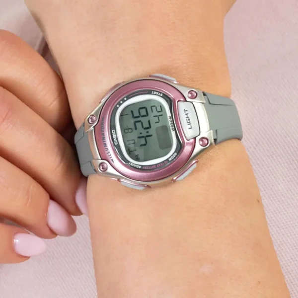 ساعت مچی زنانه کاسیو مدل CASIO-LW-203-8A