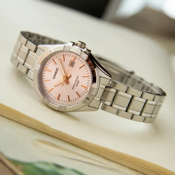 ساعت مچی زنانه کاسیو مدل CASIO LTP-1308D-4AVDF