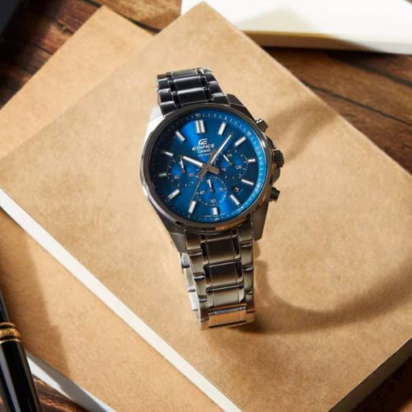 ساعت مچی مردانه EDIFICE مدل CASIO EFV-650D-2AVUDF
