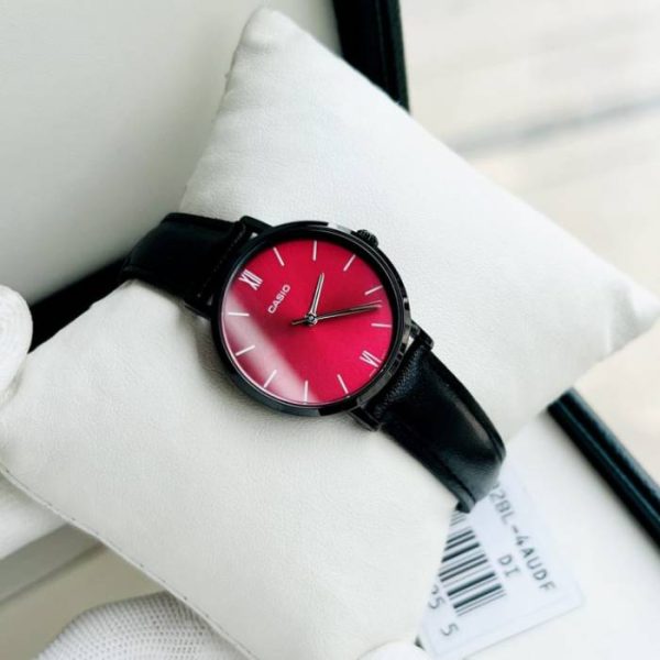 ساعت مچی زنانه مدل CASIO LTP-VT02BL-4AUDF