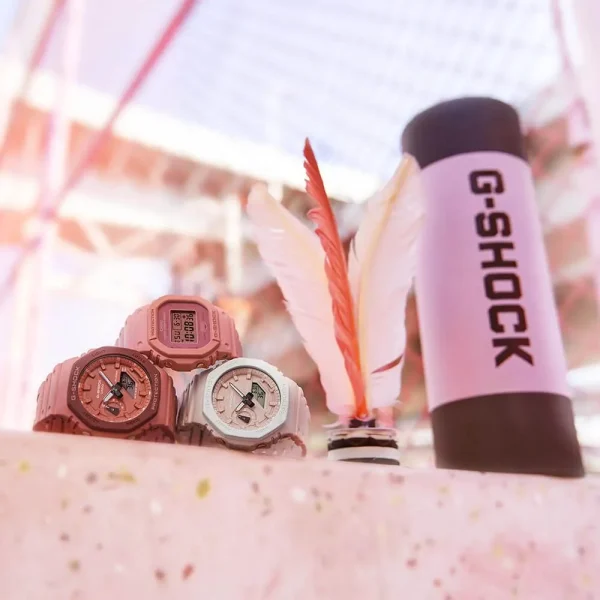 ساعت مچی زنانه جی شاک کاسیو مدل G-SHOCK GA-2110SL-4A7DR