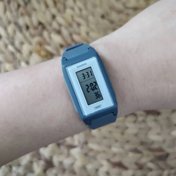 ساعت مچی کاسیو مدل CASIO-LF-10WH-3DF