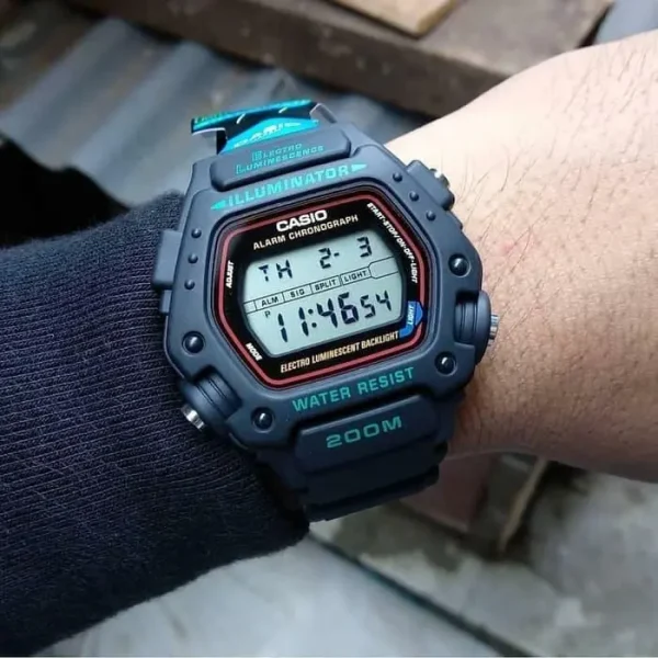 ساعت مچی اسپرت کاسیو مدل CASIO DW-290-1V