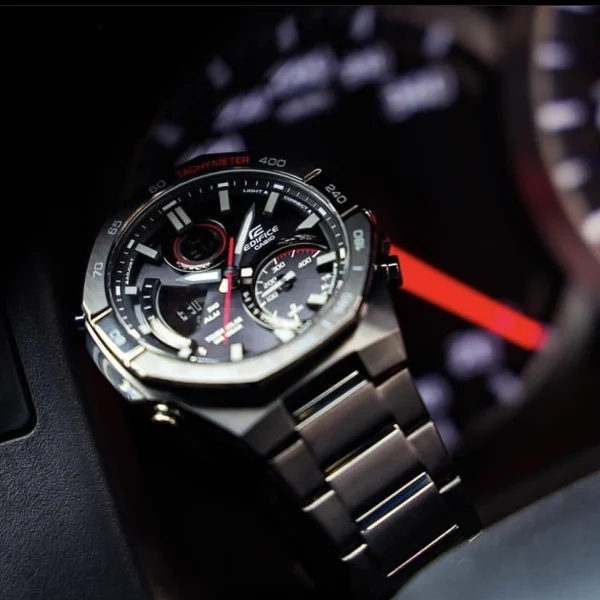 ساعت مچی مردانه EDIFICE مدل CASIO - ECB-950DC-1ADF