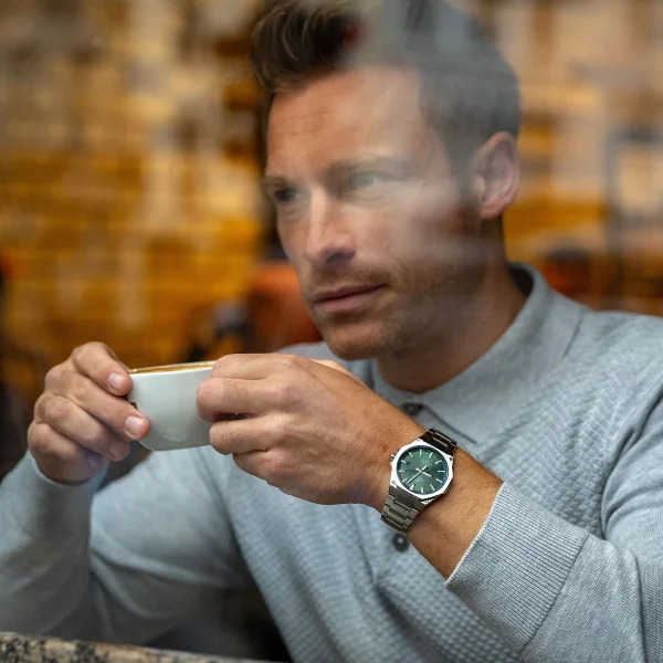 ساعت مچی مردانه ادیفایس کاسیو مدل EDIFICE EFR-S108D-3AVUDF