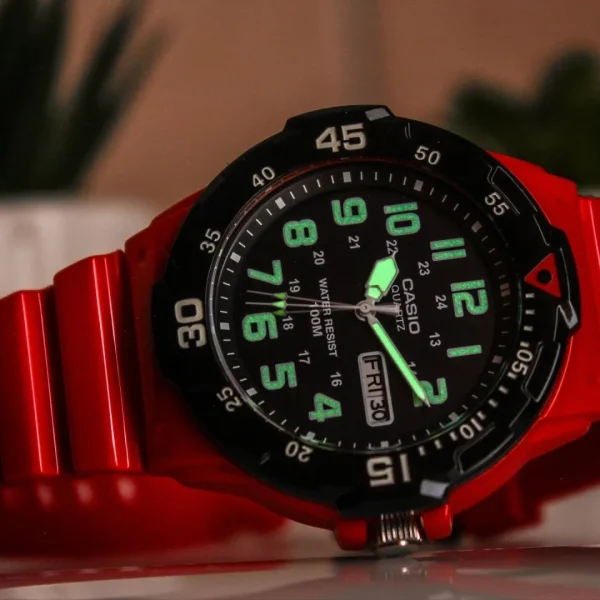 ساعت مچی اسپرت کاسیو مدل CASIO MRW-200HC-4BV