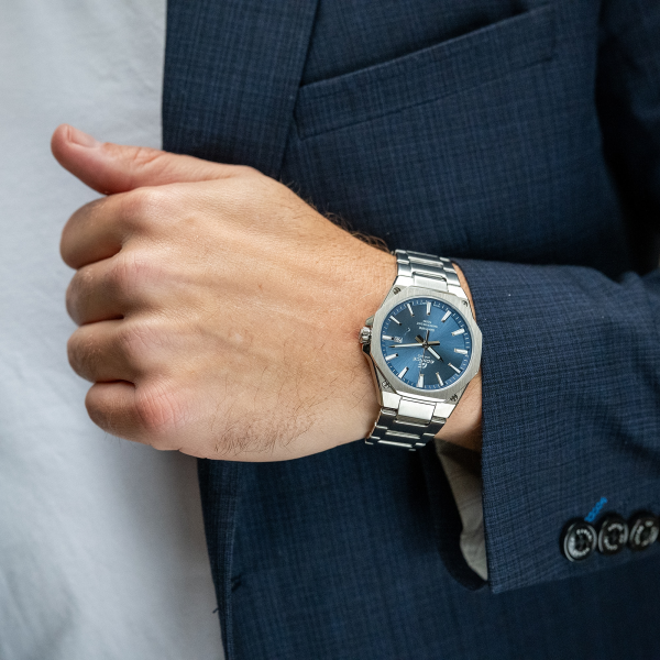 ساعت مچی مردانه EDIFICE کاسیو مدل EFR-S108D-2AVUDF