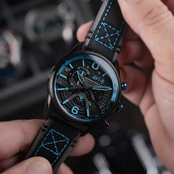 ساعت مچی مردانه ای وی ایت AVI-8 مدل AV-4056-0A