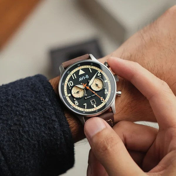 ساعت مچی مردانه ای وی ایت AVI-8 مدل AV-4088-01