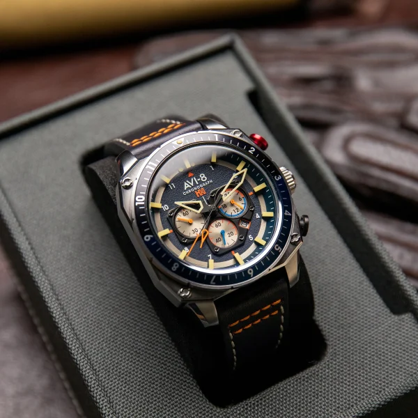 ساعت مچی مردانه ای وی ایت AVI-8 مدل AV-4100-02