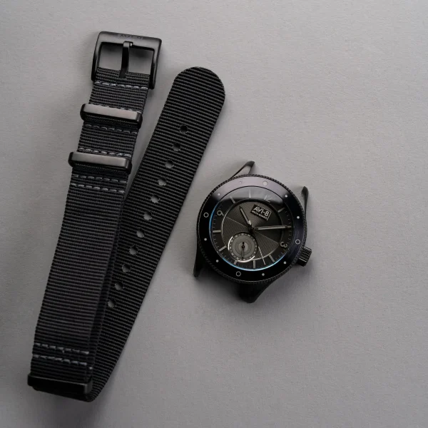 ساعت مچی اسپرت ای وی ایت AVI-8 مدل AV-4112-05