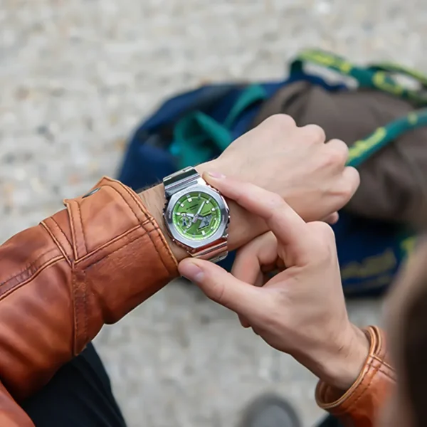 ساعت مچی اسپرت جی شاک کاسیو مدل G-SHOCK GM-2110D-3A