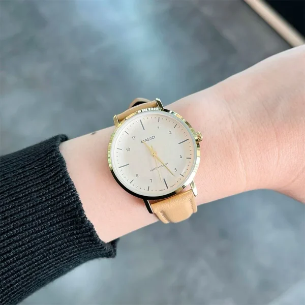 ساعت مچی زنانه کاسیو مدل CASIO LTP-VT03GL-4B