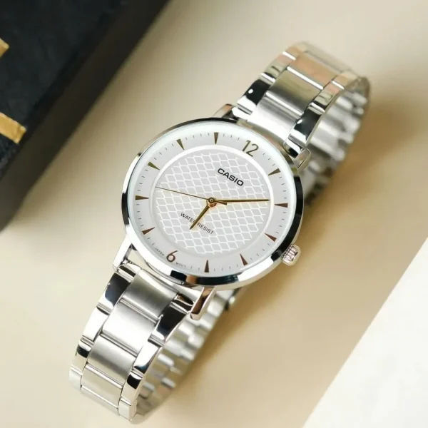 ساعت کاسیو زنانه مدل LTP-VT04D-7ADF