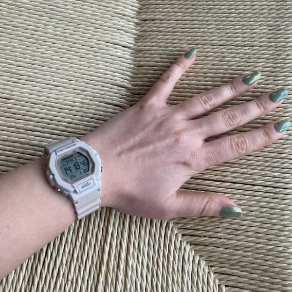 ساعت کاسیو زنانه مدل LWS-2200H-4AVDF