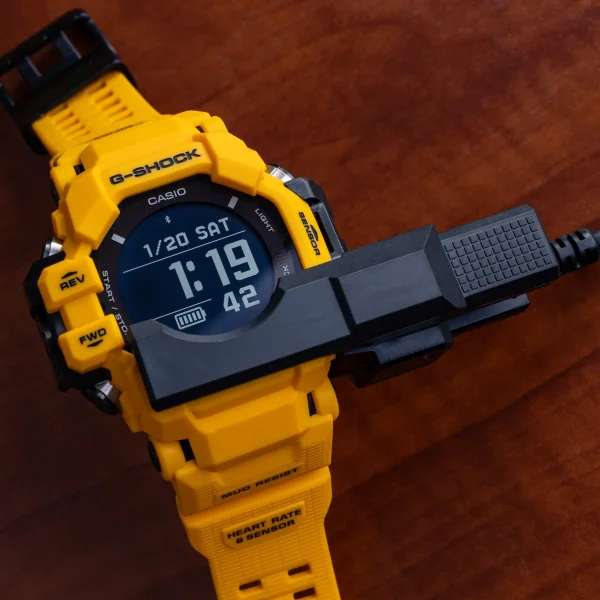 ساعت زنانه کاسیو جی شاک مدل GPR-H1000-9DR