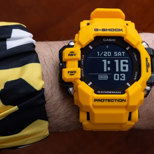 ساعت زنانه کاسیو جی شاک مدل GPR-H1000-9DR